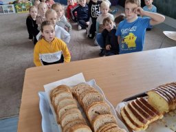 46490415110175488135064001480817888513540560n